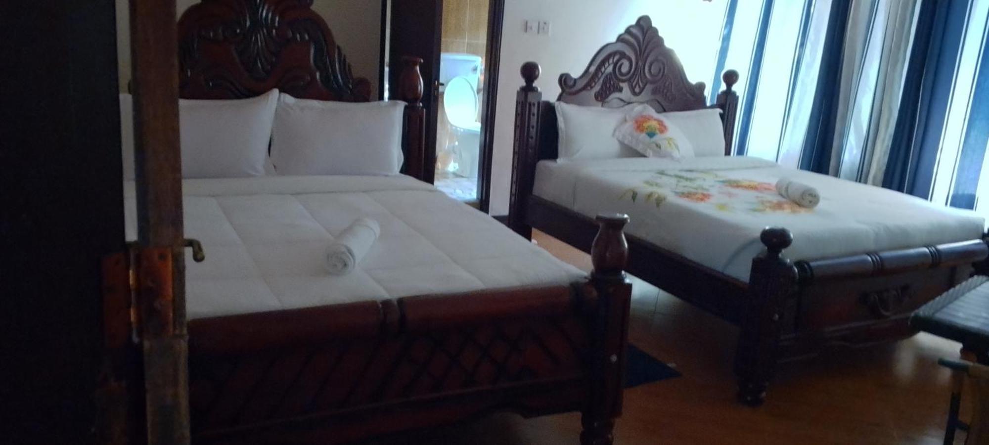 Discovery Courts Hotel Entebbe Dış mekan fotoğraf